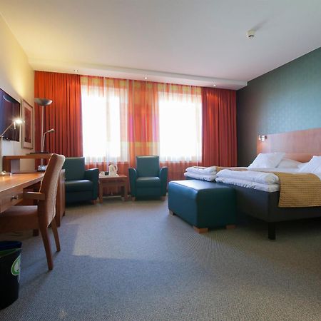 Hotel Oscar Varkaus Exteriér fotografie