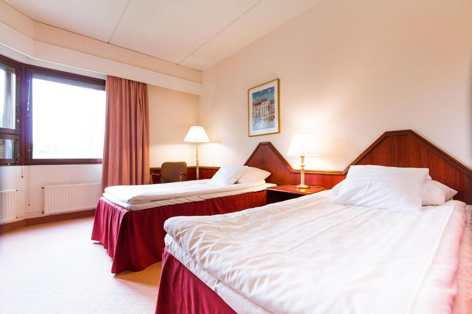 Hotel Oscar Varkaus Pokoj fotografie